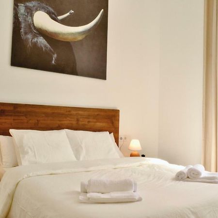 Hola Valencia - Holiday Apartments Εξωτερικό φωτογραφία