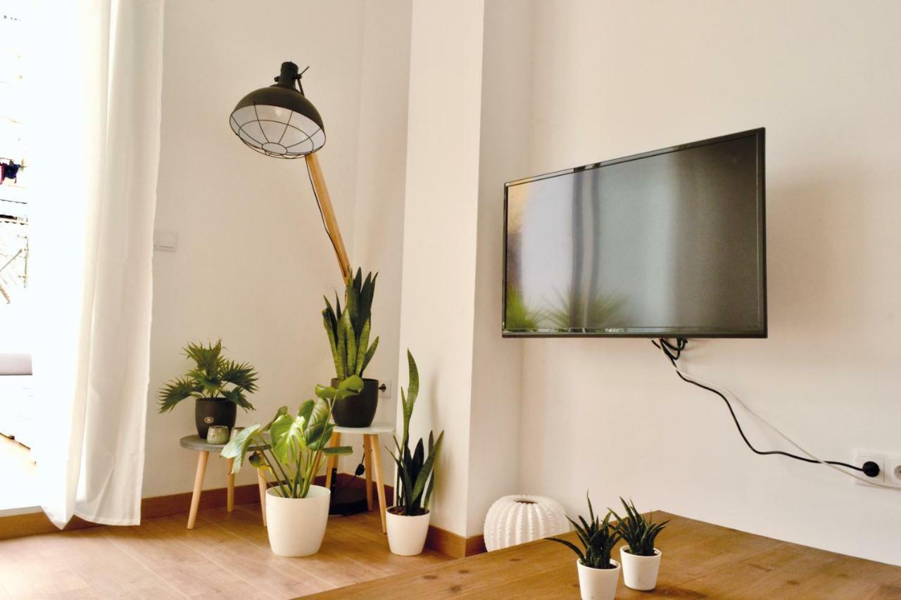 Hola Valencia - Holiday Apartments Εξωτερικό φωτογραφία