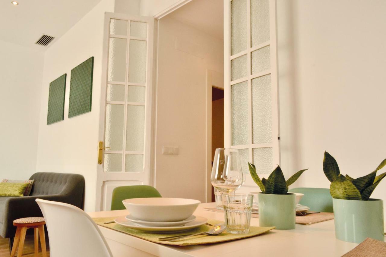 Hola Valencia - Holiday Apartments Εξωτερικό φωτογραφία